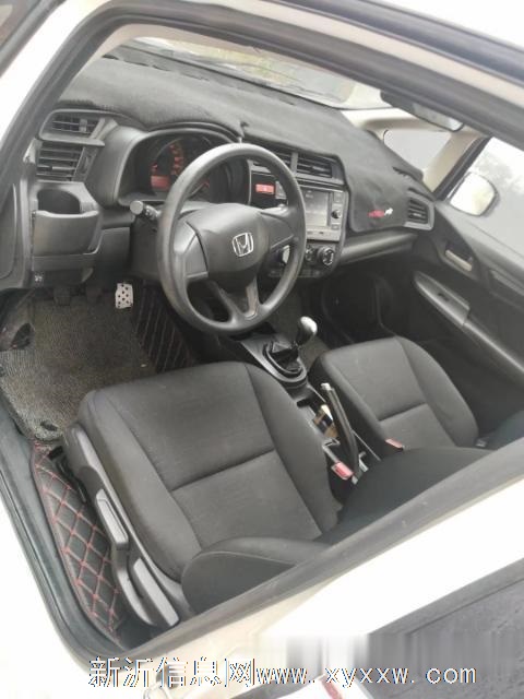 本田 飞度 2016款 1.5 手动 LX 舒适型