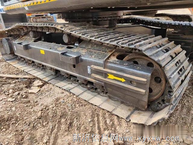 出售原装二手挖掘机三一215C车况性能免检质保两年